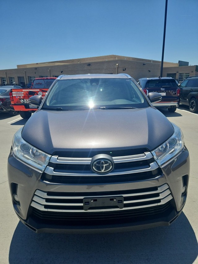 O'Fallon MO 2019 Toyota Highlander more details - toyota highlander