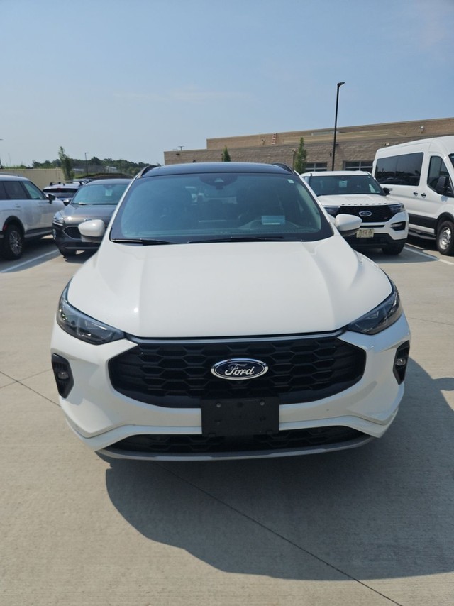 O'Fallon MO 2024 Ford Escape more details - ford escape
