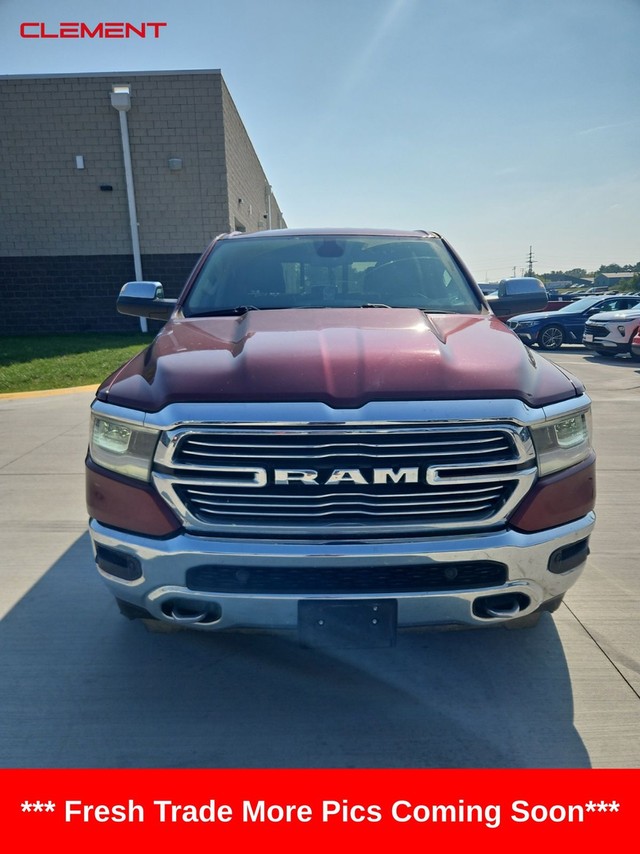 Ram 1500 4WD Laramie Crew Cab - O'Fallon MO