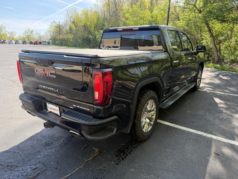 GMC Sierra 1500 Vehicle Full-screen Gallery Image 8
