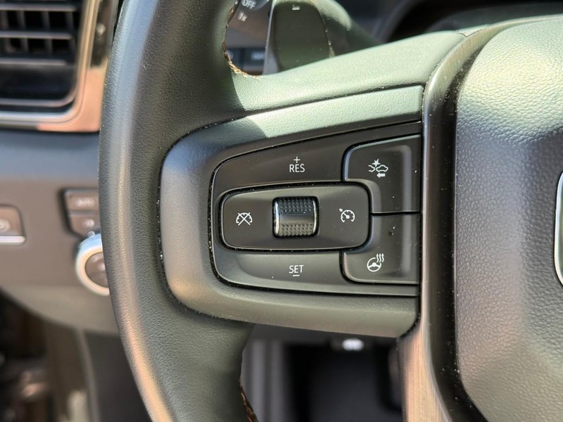 GMC Sierra 1500 Vehicle Full-screen Gallery Image 21