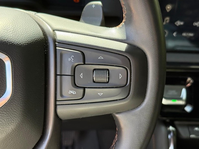 GMC Sierra 1500 Vehicle Full-screen Gallery Image 22