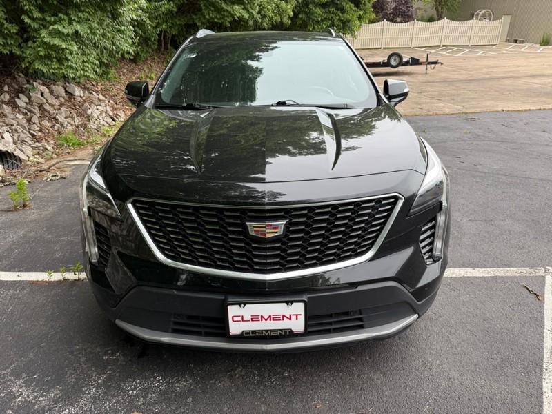Cadillac XT4 Vehicle Full-screen Gallery Image 10