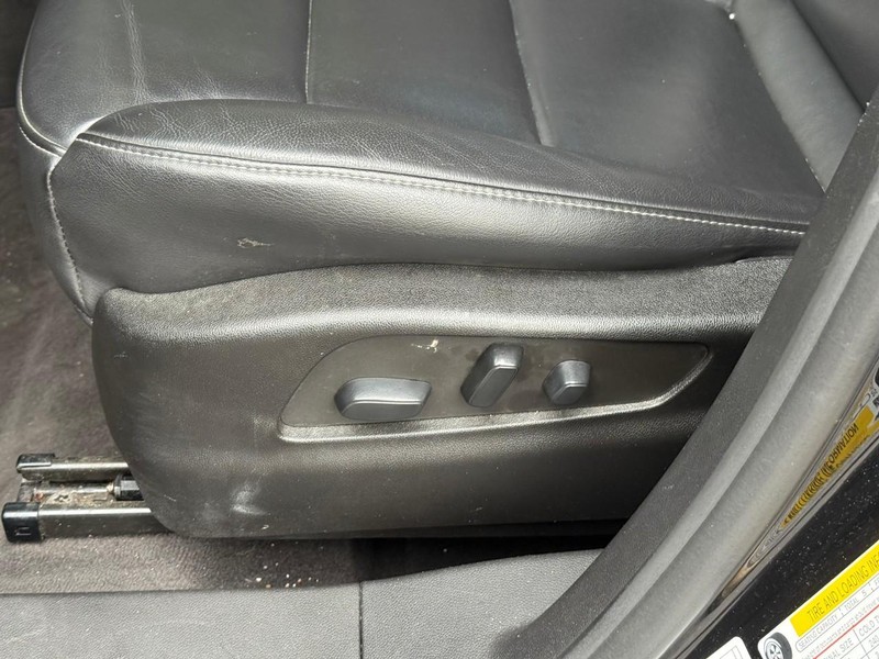 Cadillac XT4 Vehicle Full-screen Gallery Image 20