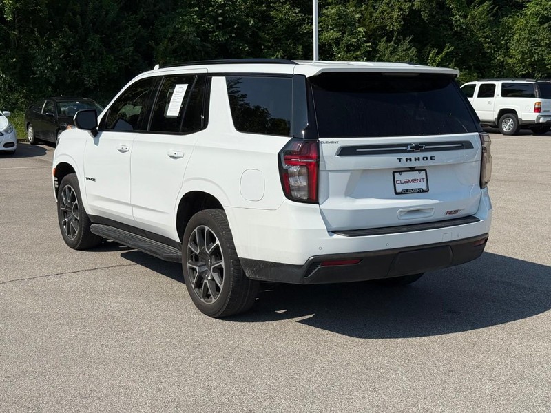 Chevrolet Tahoe Vehicle Full-screen Gallery Image 3