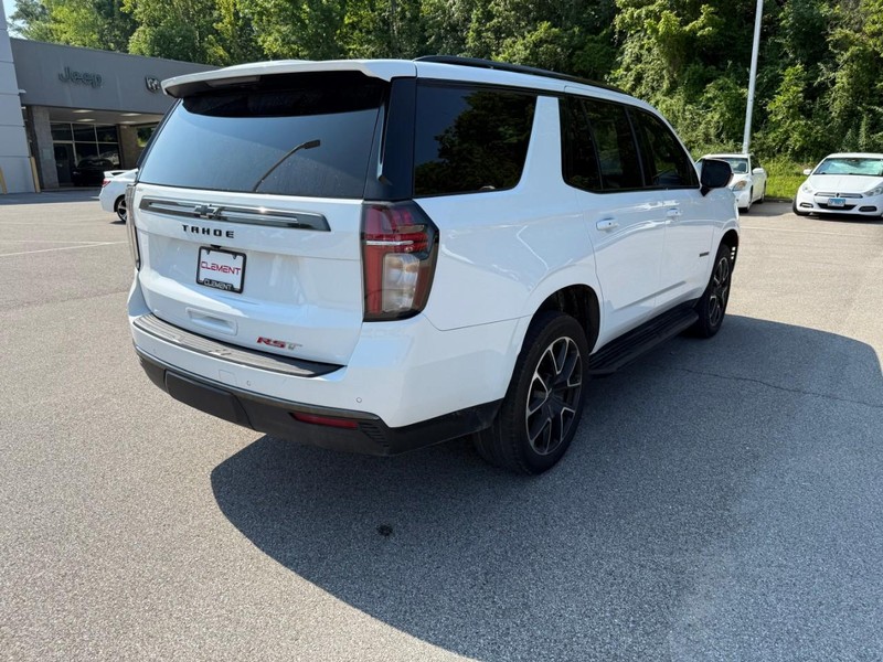 Chevrolet Tahoe Vehicle Full-screen Gallery Image 7