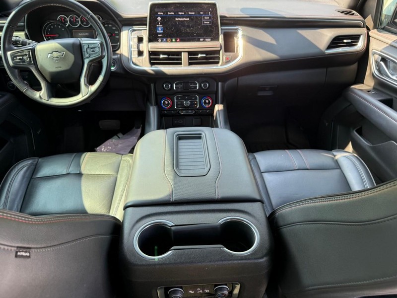 Chevrolet Tahoe Vehicle Full-screen Gallery Image 11
