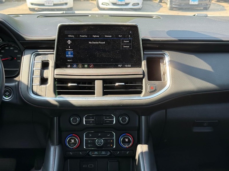 Chevrolet Tahoe Vehicle Full-screen Gallery Image 13