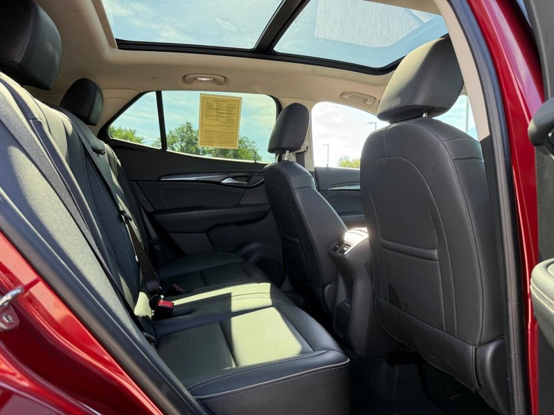 Buick Envision Vehicle Full-screen Gallery Image 11
