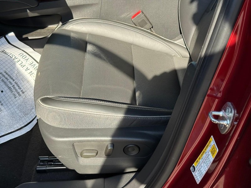 Buick Envision Vehicle Full-screen Gallery Image 18