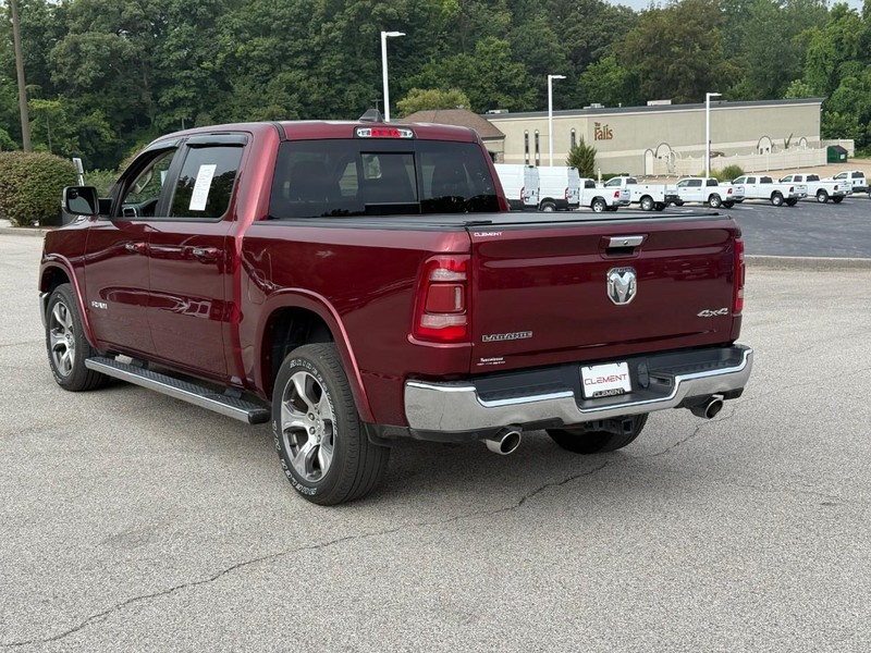 Ram 1500 Vehicle Full-screen Gallery Image 3