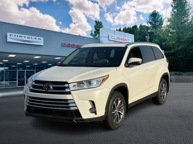 Columbia IL 2019 Toyota Highlander more details - toyota highlander