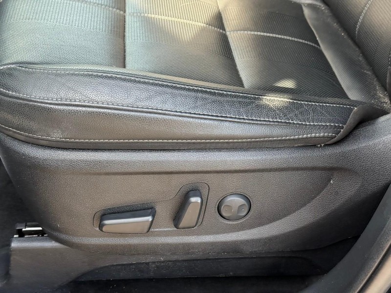 Kia Telluride Vehicle Full-screen Gallery Image 19
