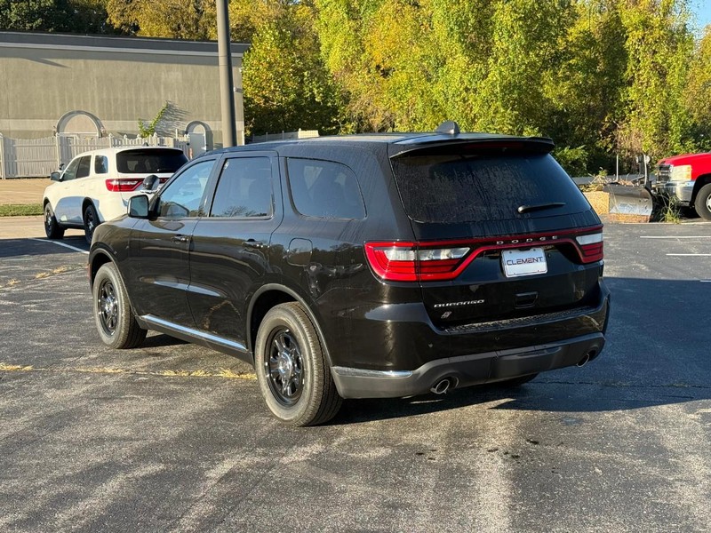 Dodge Durango Vehicle Full-screen Gallery Image 3