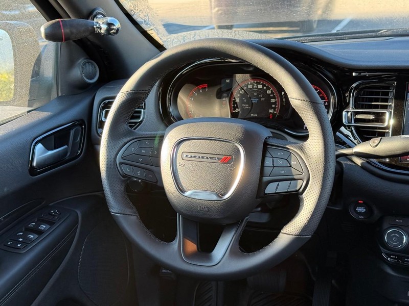 Dodge Durango Vehicle Full-screen Gallery Image 6