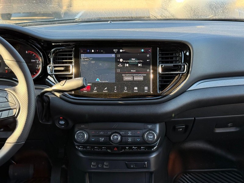 Dodge Durango Vehicle Full-screen Gallery Image 7