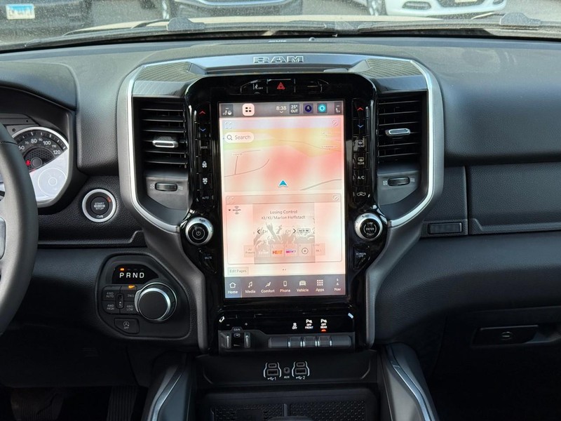 Ram 1500 Vehicle Image 11