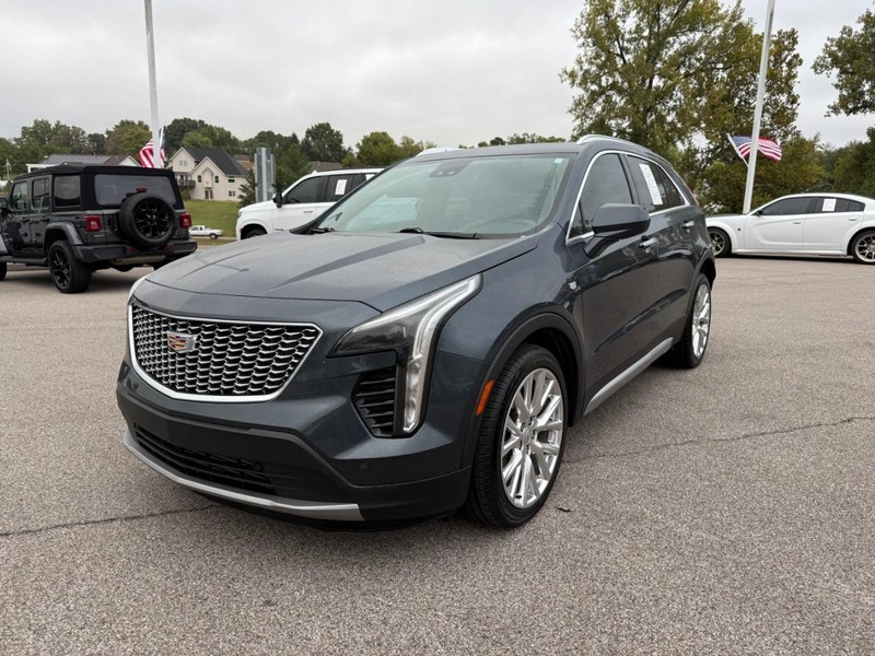 Cadillac XT4 Vehicle Full-screen Gallery Image 9
