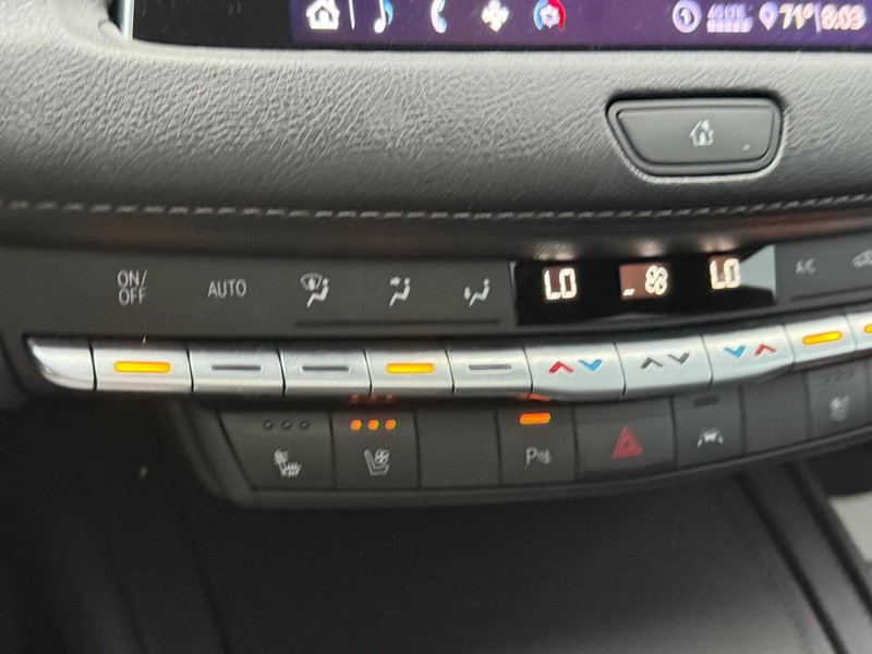 Cadillac XT4 Vehicle Full-screen Gallery Image 23