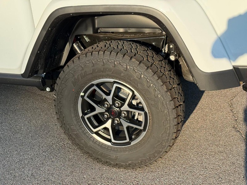 Jeep Gladiator Vehicle Image 05