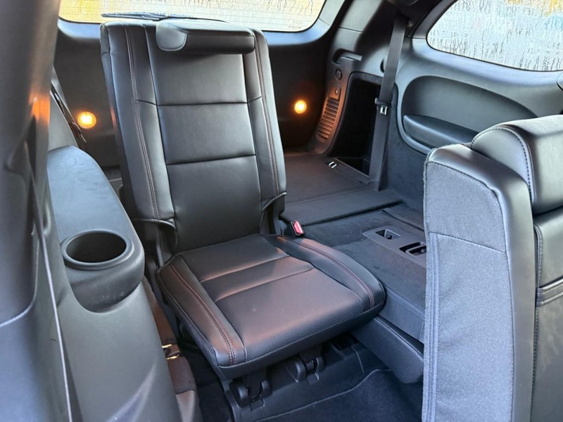 Dodge Durango Vehicle Full-screen Gallery Image 7