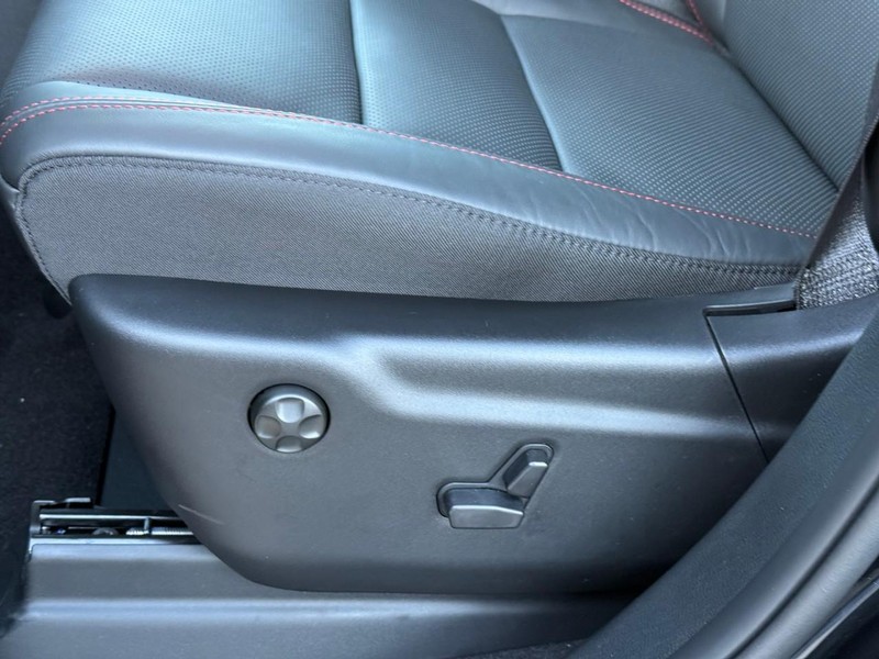 Dodge Durango Vehicle Full-screen Gallery Image 15