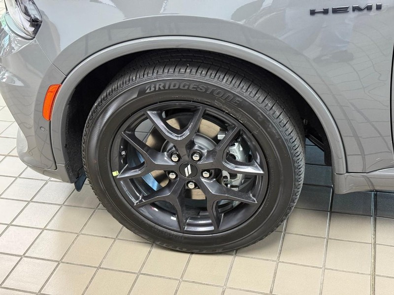 Dodge Durango Vehicle Full-screen Gallery Image 4