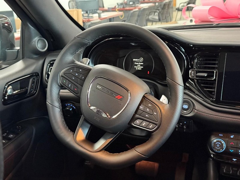 Dodge Durango Vehicle Full-screen Gallery Image 7