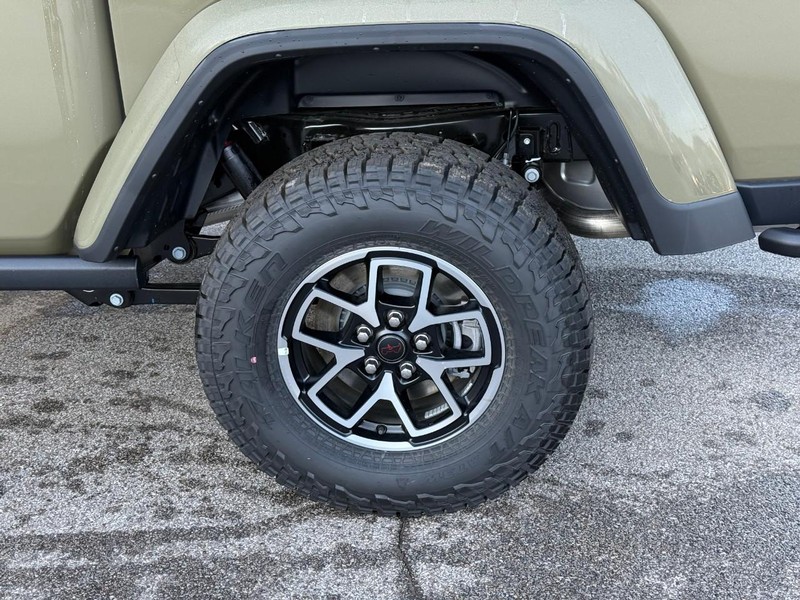 Jeep Gladiator Vehicle Full-screen Gallery Image 4