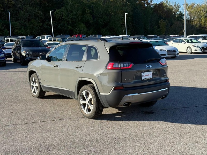 Jeep Cherokee Vehicle Image 04
