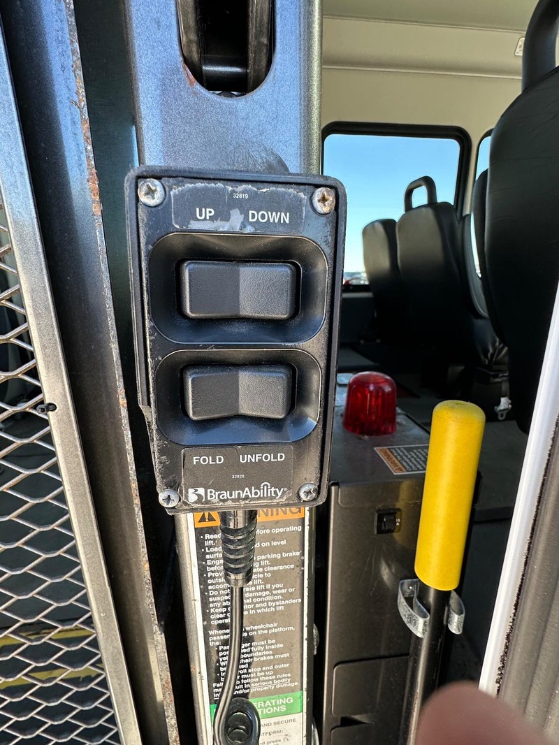 Ford Transit Cutaway Vehicle Full-screen Gallery Image 13