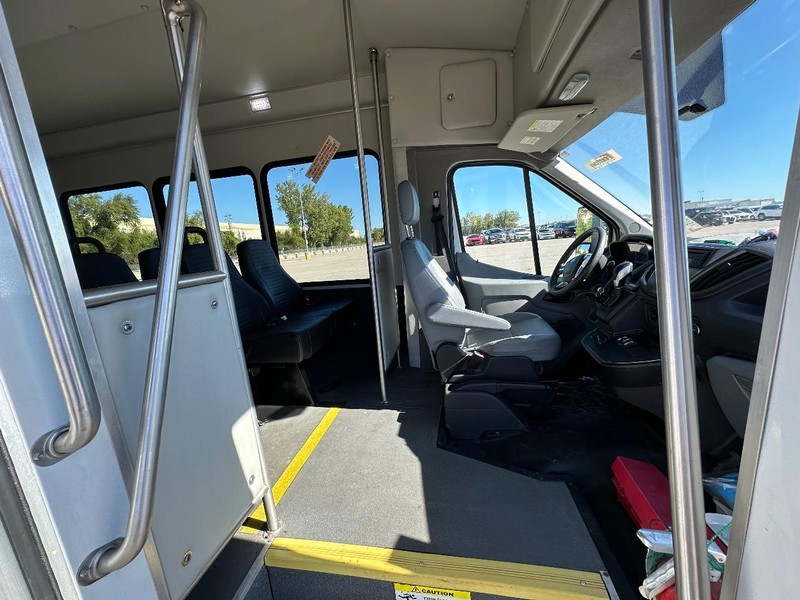 Ford Transit Cutaway Vehicle Full-screen Gallery Image 16