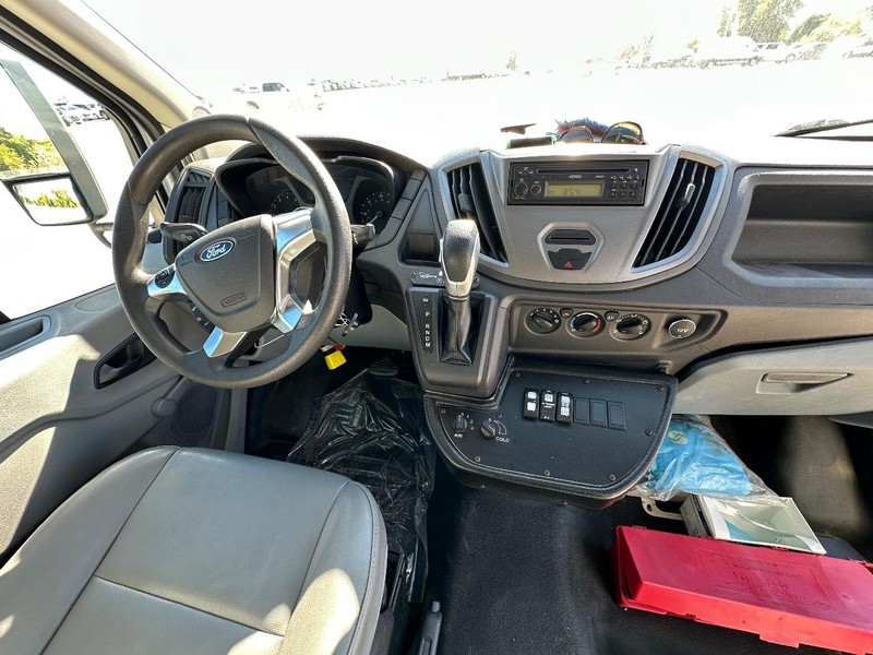 Ford Transit Cutaway Vehicle Full-screen Gallery Image 29