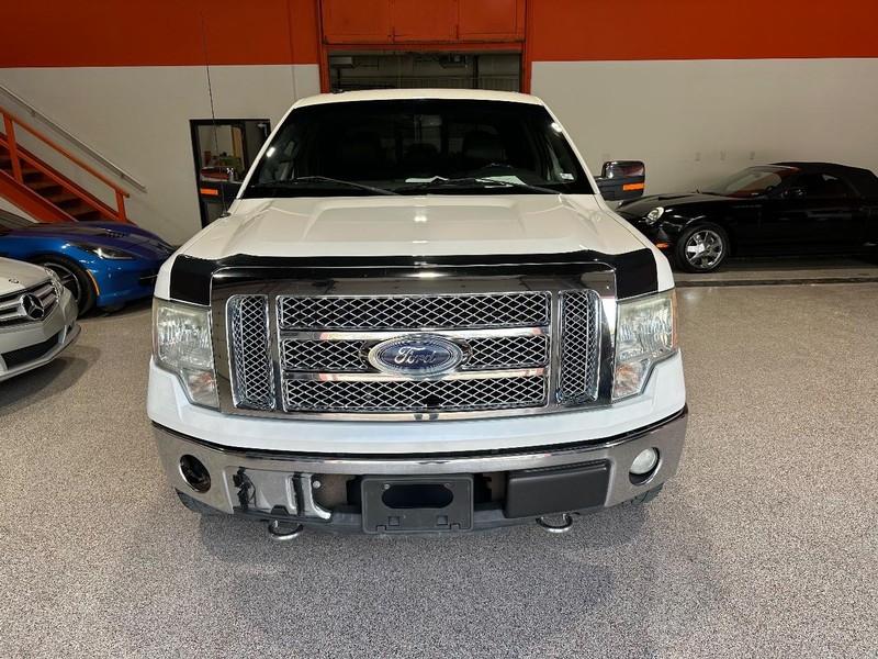 Ford F-150 Vehicle Full-screen Gallery Image 10