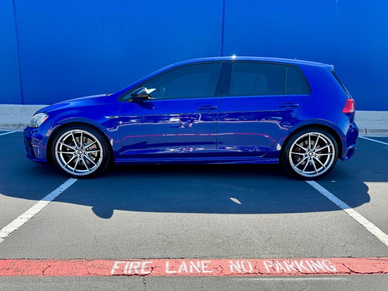 2017 Volkswagen Golf R R