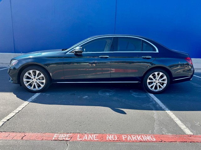 Mercedes-Benz E300 Luxury sedan - Round Rock TX