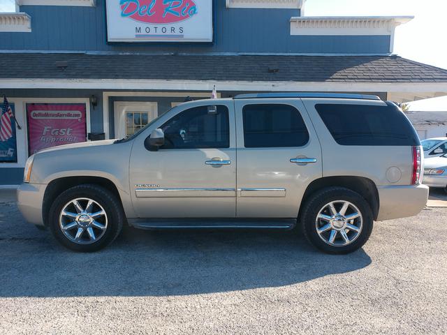 GMC Yukon Denali - Kerrville TX