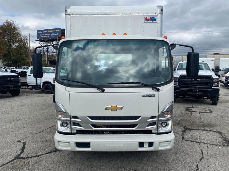 Chevrolet 4500 HG LCF Gas Vehicle Full-screen Gallery Image 7