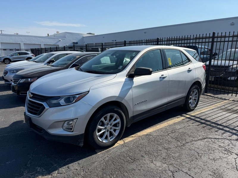 Chevrolet Equinox Vehicle Full-screen Gallery Image 4