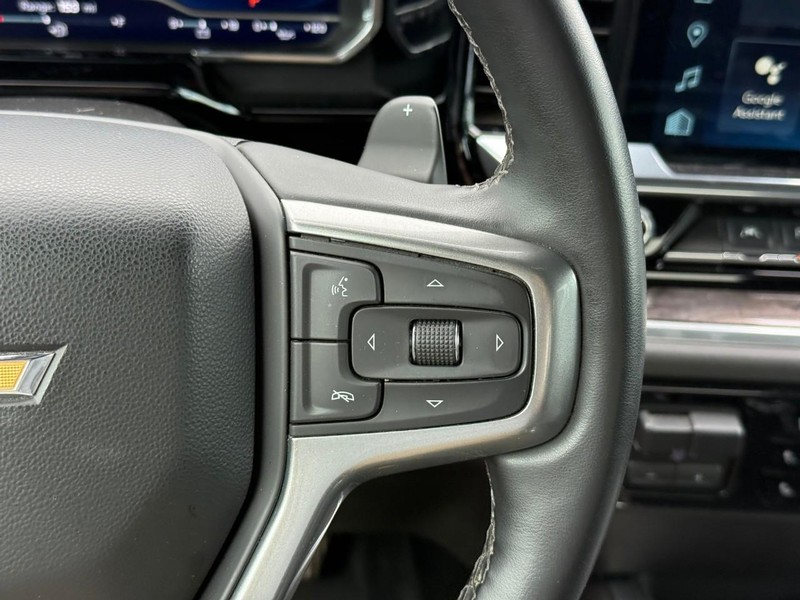 Chevrolet Silverado 1500 Vehicle Full-screen Gallery Image 22