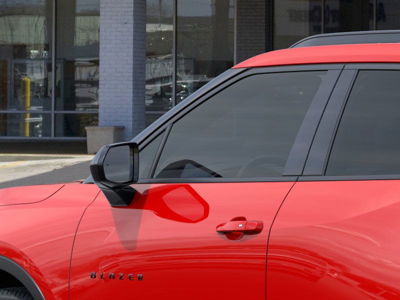 Chevrolet Blazer Vehicle Full-screen Gallery Image 12