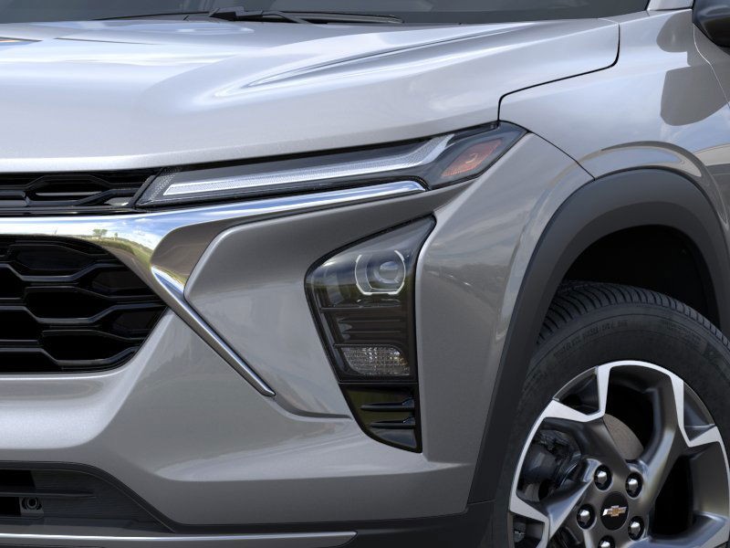 Chevrolet Trax Vehicle Full-screen Gallery Image 10