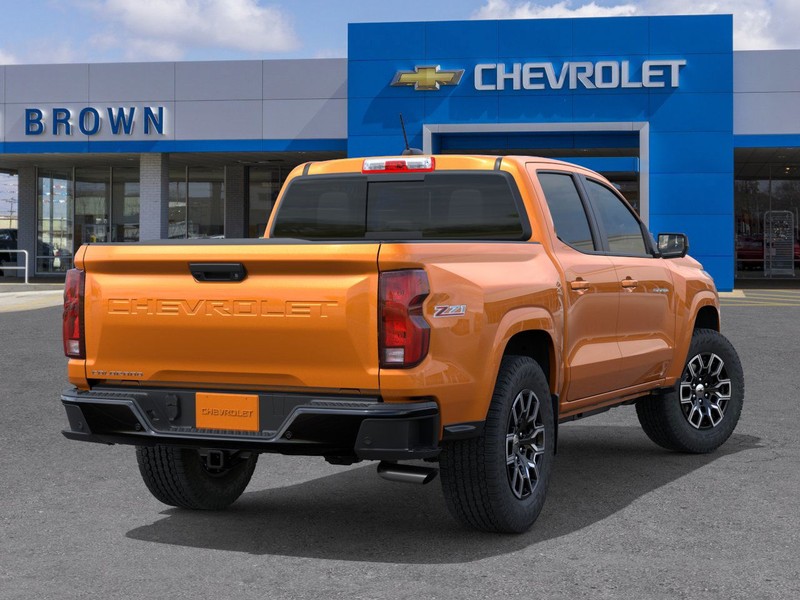 Chevrolet Colorado Vehicle Full-screen Gallery Image 4