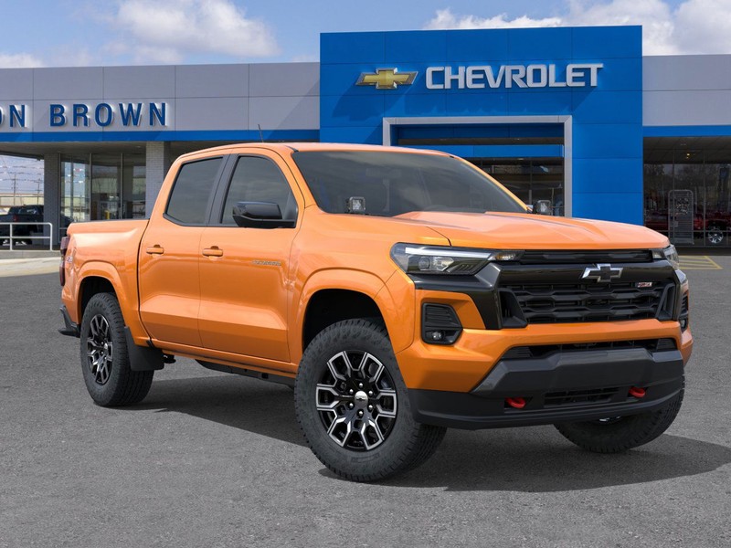 Chevrolet Colorado Vehicle Full-screen Gallery Image 7