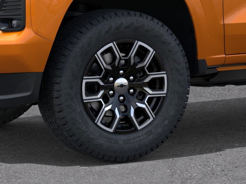 Chevrolet Colorado Vehicle Full-screen Gallery Image 9