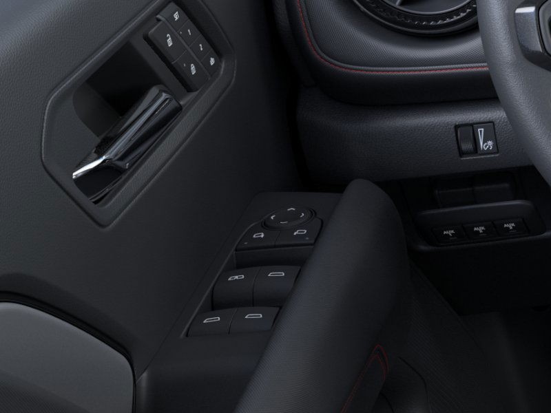 Chevrolet Colorado Vehicle Full-screen Gallery Image 22