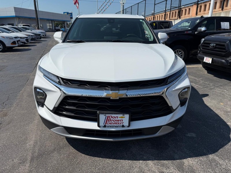 Chevrolet Blazer Vehicle Full-screen Gallery Image 13