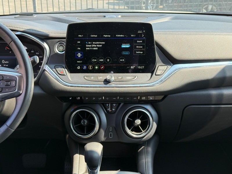 Chevrolet Blazer Vehicle Full-screen Gallery Image 18