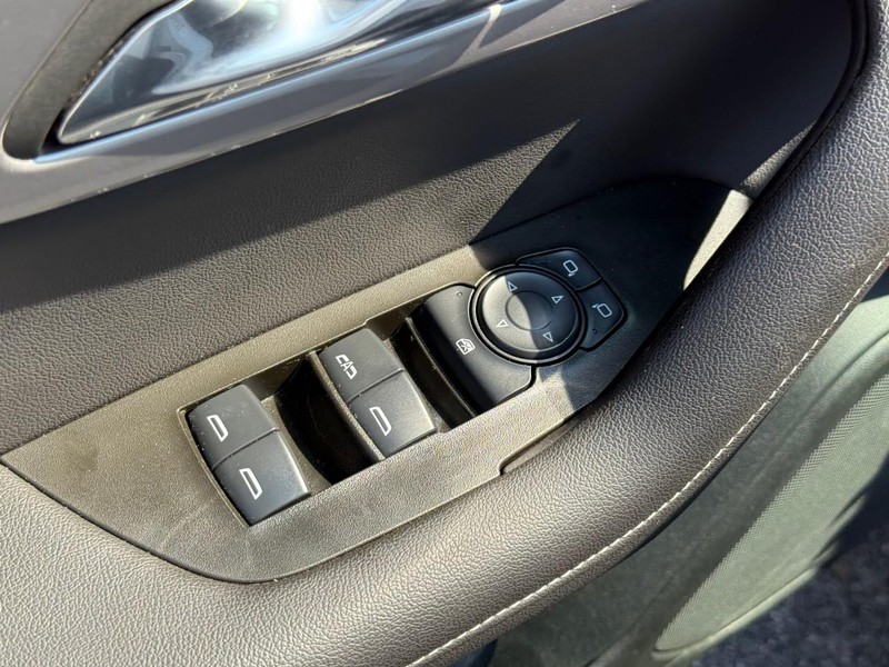 Chevrolet Blazer Vehicle Full-screen Gallery Image 21