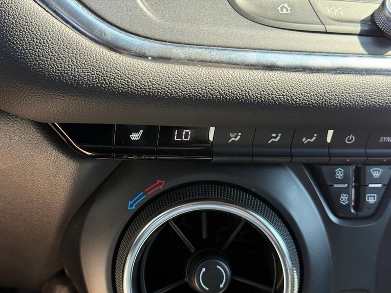 Chevrolet Blazer Vehicle Full-screen Gallery Image 27